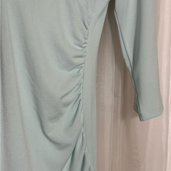 Ann Taylor Green Ruched Blouse - Picture 4 of 5